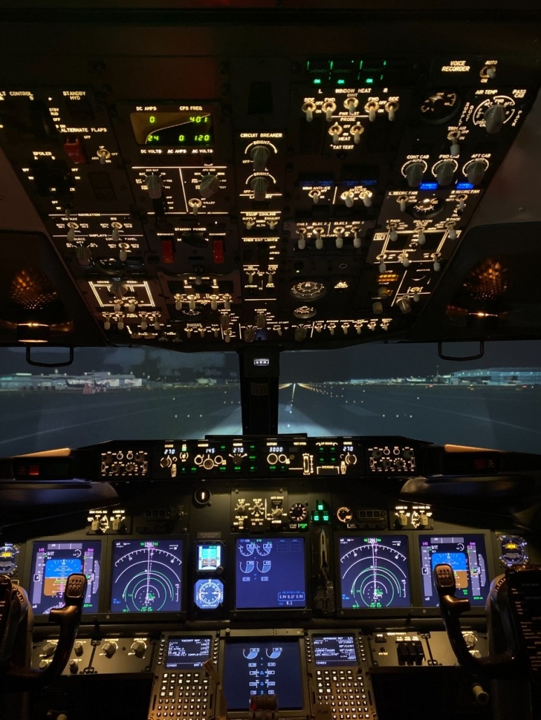 Flight simulator Boeing 737-800NG in Igualada (Barcelona)